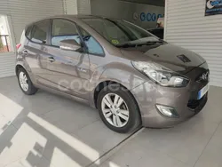 Beige Usado 2015 Hyundai ix20 Monovolumen | 9900 € (Un poco caro)