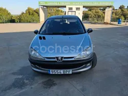 Gris / plata Usado 2003 Peugeot 206 Berlina | 2100 € (Precio justo)