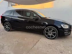 Negro Usado 2016 Volvo V60 Momentum Familiar | 13.000 € (Precio justo)