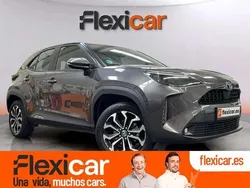 Gris Usado 2024 Toyota Yaris Cross Active SUV | 23.890 € (Precio justo)