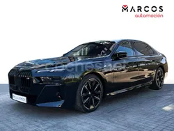Otro Usado 2023 BMW M760e Comfort Edition Berlina | 124.900 €