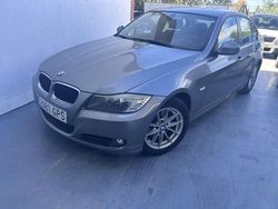Gris Usado 2009 BMW 318 Berlina | 6975 € (Un poco caro)