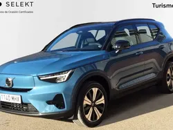 Usado 2023 Volvo XC40 Plus SUV | 40.500 € (Un poco caro)