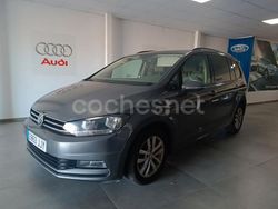 Gris / plata Usado 2015 VW Touran Advance Monovolumen | 13.850 € (Un poco caro)