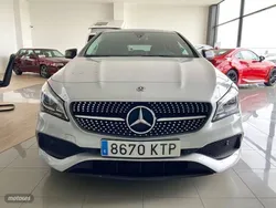 Plateado Usado 2019 Mercedes CLA200 Shooting Brake Familiar | 21.500 €