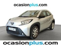 Gris Usado 2024 Toyota Aygo X Play SUV | 12.682 € (Precio justo)