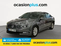 Gris / plata Usado 2016 VW Passat Advance Berlina | 14.890 € (Precio justo)