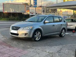 Gris Usado 2008 Kia Ceed Sportswagon Familiar | 3490 €