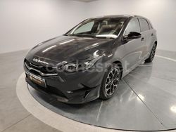 Negro Usado 2025 Kia Ceed Style Berlina | 21.990 € (Precio justo)
