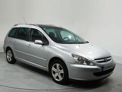 Gris Usado 2004 Peugeot 307 Familiar | 2500 € (Precio justo)