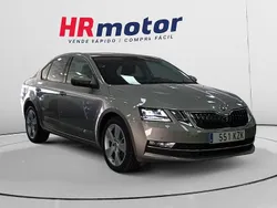 Gris Usado 2019 Skoda Octavia Style Berlina | 17.940 € (Precio justo)