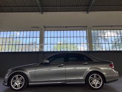 Gris / plata Usado 2007 Mercedes C220 Avantgarde Berlina | 15.990 €