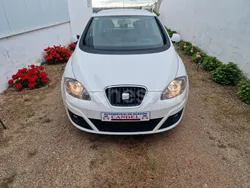 Blanco Usado 2010 Seat Altea XL Ecomotive Monovolumen | 6400 € (Precio justo)