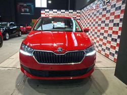 Rojo Usado 2020 Skoda Fabia Active Utilitario | 12.900 € (Precio justo)