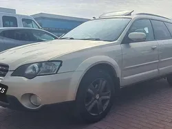 Beige Usado 2004 Subaru Outback SUV | 3000 €