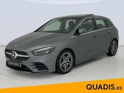 Gris / plata Usado 2021 Mercedes B220 Monovolumen | 29.900 € (Precio justo)
