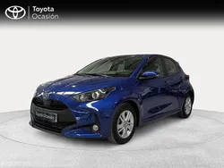 Azul Usado 2024 Toyota Yaris Edition Berlina | 19.900 € (Precio justo)