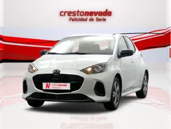 Blanco Usado 2024 Mazda 2 Exclusive-Line Berlina | 23.490 € (Un poco caro)