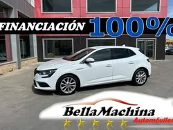 Blanco Usado 2019 Renault Mégane IV Zen Berlina | 11.475 € (Buen precio)