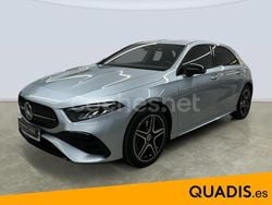 Gris / plata Usado 2024 Mercedes A250 Berlina | 34.900 € (Precio justo)