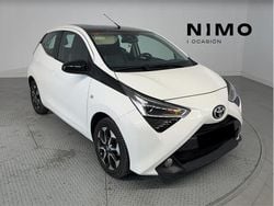 Xblanco classic Usado 2019 Toyota Aygo X-play Utilitario | 11.800 € (Precio justo)