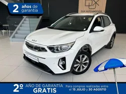 Blanco Usado 2021 Kia Stonic SUV | 20.900 € (Un poco caro)