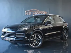 Negro Usado 2018 Porsche Cayenne SUV | 53.900 € (Caro)