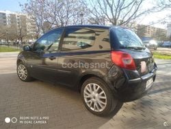 Negro Usado 2006 Renault Clio II Dynamique Berlina | 3400 € (Precio justo)