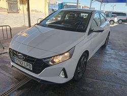 Blanco Usado 2021 Hyundai i20 Utilitario | 12.200 € (Caro)