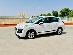 Blanco Usado 2011 Peugeot 3008 Allure Berlina | 4999 € (Precio justo)