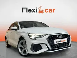 Blanco Usado 2022 Audi A3 Sportback S-Line Berlina | 24.390 € (Buen precio)