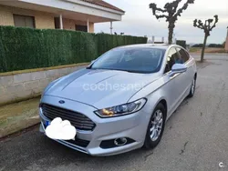 Gris / plata Usado 2016 Ford Mondeo Business Edition Berlina | 9900 € (Buen precio)