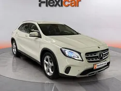 Blanco Usado 2017 Mercedes GLA200 SUV | 20.090 € (Un poco caro)