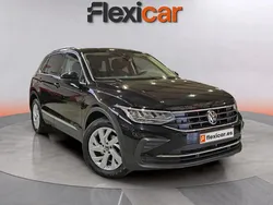 Negro Usado 2023 VW Tiguan Life SUV | 26.990 € (Super precio)