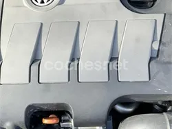 Gris / plata Usado 2009 VW Jetta Highline Berlina | 5600 € (Precio justo)