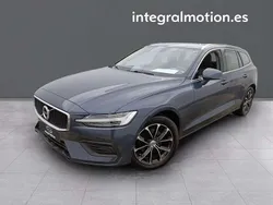 Grisnegro Usado 2020 Volvo V60 Momentum Familiar | 19.900 € (Super precio)