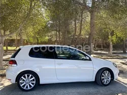 Blanco Usado 2009 VW Golf VI Advance Berlina | 6300 € (Precio justo)
