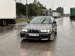 Gris / plata Usado 2001 BMW 323 Comfort Edition Coupe | 7500 €