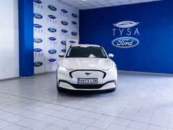 Blanco Usado 2022 Ford Mustang Mach-E Extended Range SUV | 45.500 € (Un poco caro)