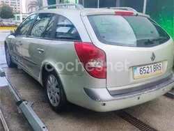 Beige Usado 2003 Renault Laguna II Expression Berlina | 950 € (Buen precio)