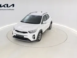 Blanco Usado 2024 Kia Stonic SUV | 19.900 € (Precio justo)
