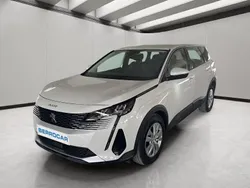 Blanco Usado 2023 Peugeot 5008 Active Monovolumen | 24.699 € (Precio justo)