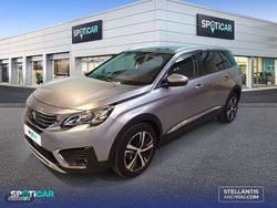 Gris Usado 2018 Peugeot 5008 Allure Monovolumen | 19.840 € (Caro)