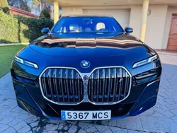 Azul Usado 2022 BMW i7 M Sport Berlina | 89.900 €