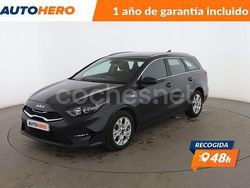 Gris Usado 2022 Kia Ceed Berlina | 17.499 € (Precio justo)