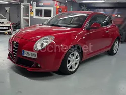Rojo Usado 2013 Alfa Romeo MiTo Distinctive Utilitario | 8999 €
