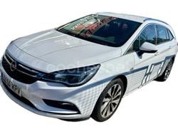 Blanco Usado 2018 Opel Astra Innovation Familiar | 8999 € (Precio justo)