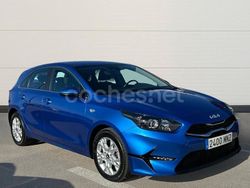Azul Usado 2024 Kia Ceed Utilitario | 21.500 € (Precio justo)