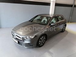 Gris / plata Usado 2020 Mercedes A180 Berlina | 18.990 € (Buen precio)