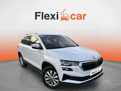 Blanco Usado 2023 Skoda Karoq Ambition SUV | 19.490 € (Super precio)